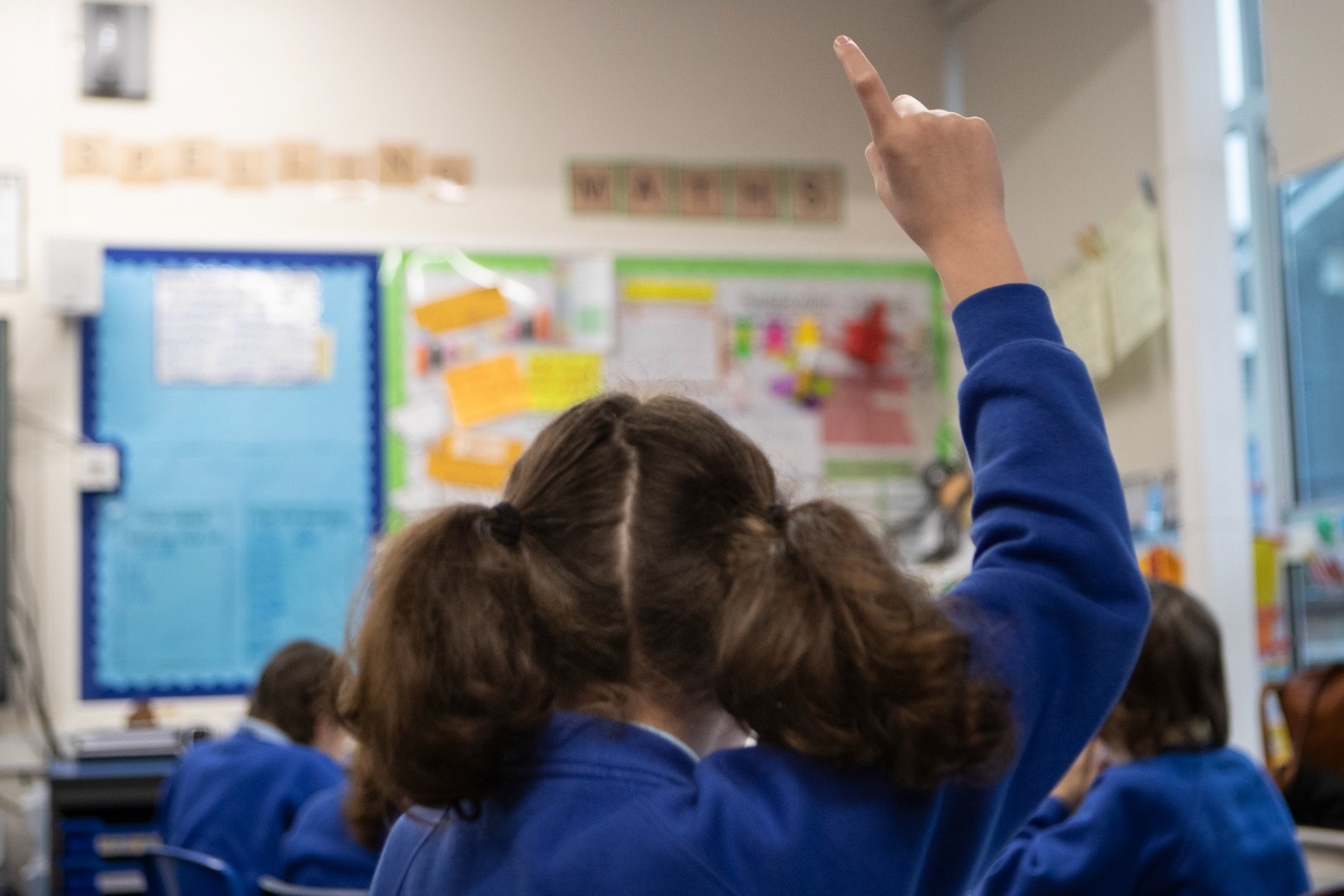 ‘Bonds of trust’ broken between families and schools, says report 