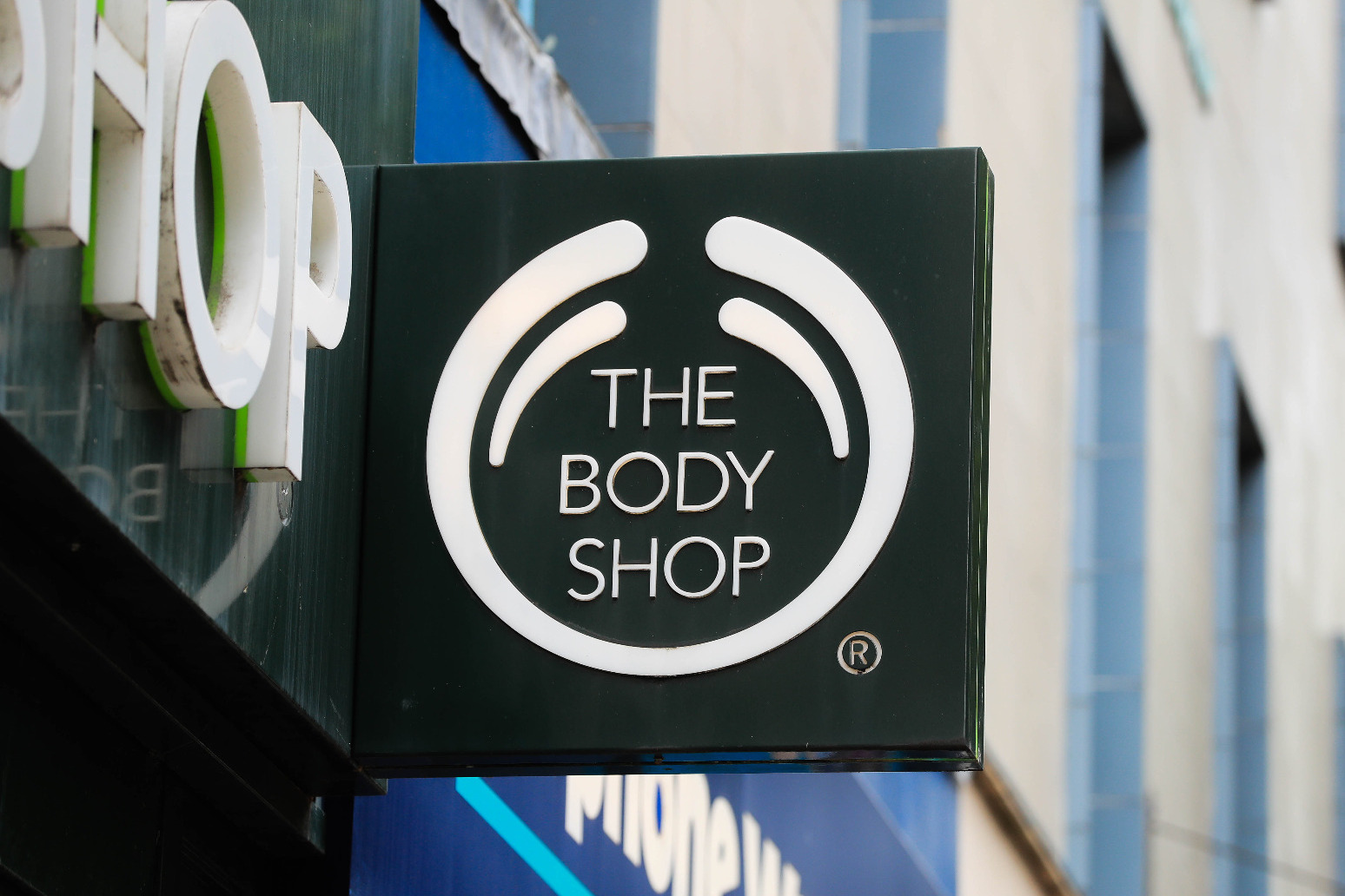 The Body Shop falls into administration 
